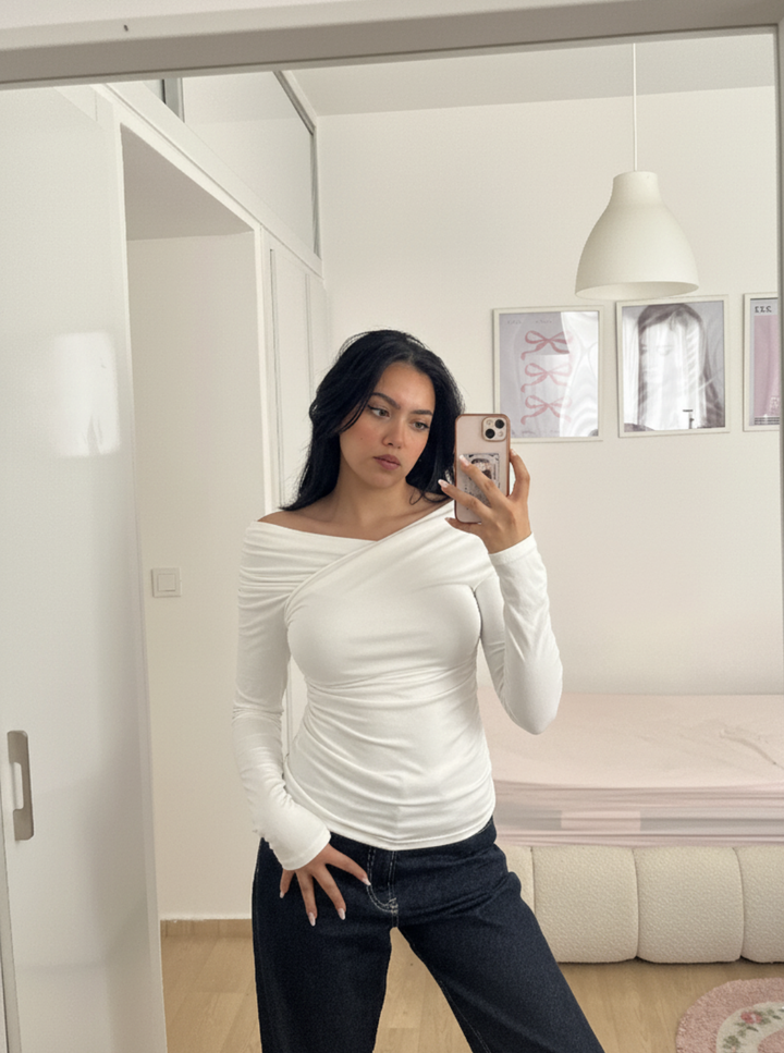 Gilda Off Shoulder top