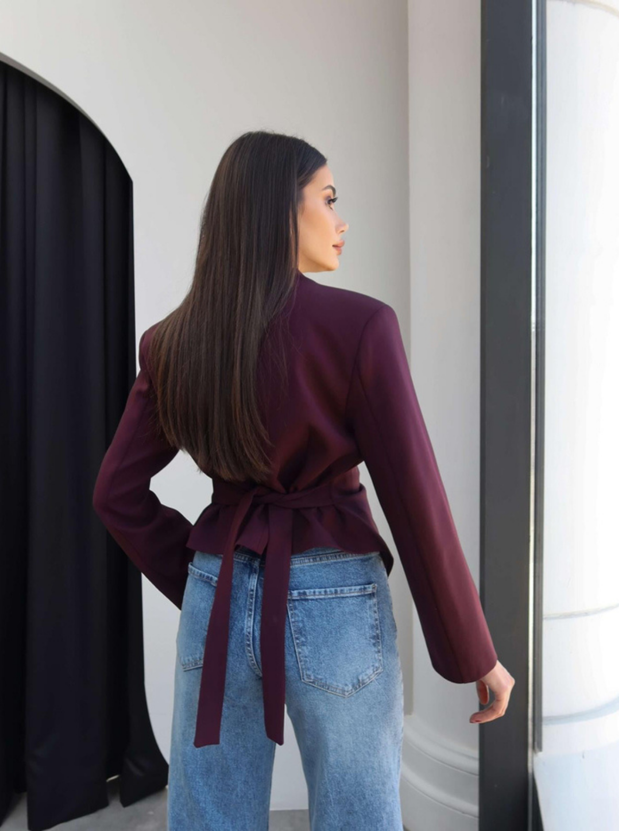 Curve Cut Blazer