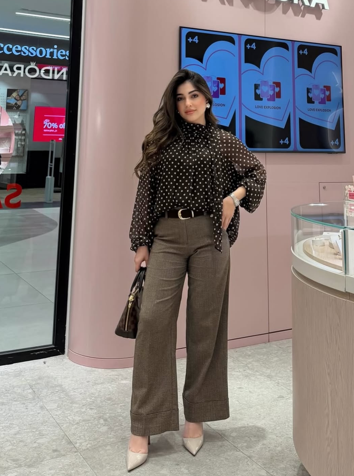Choice Dotted Top