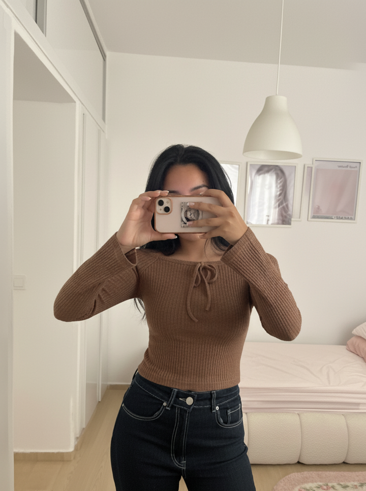 Myra top