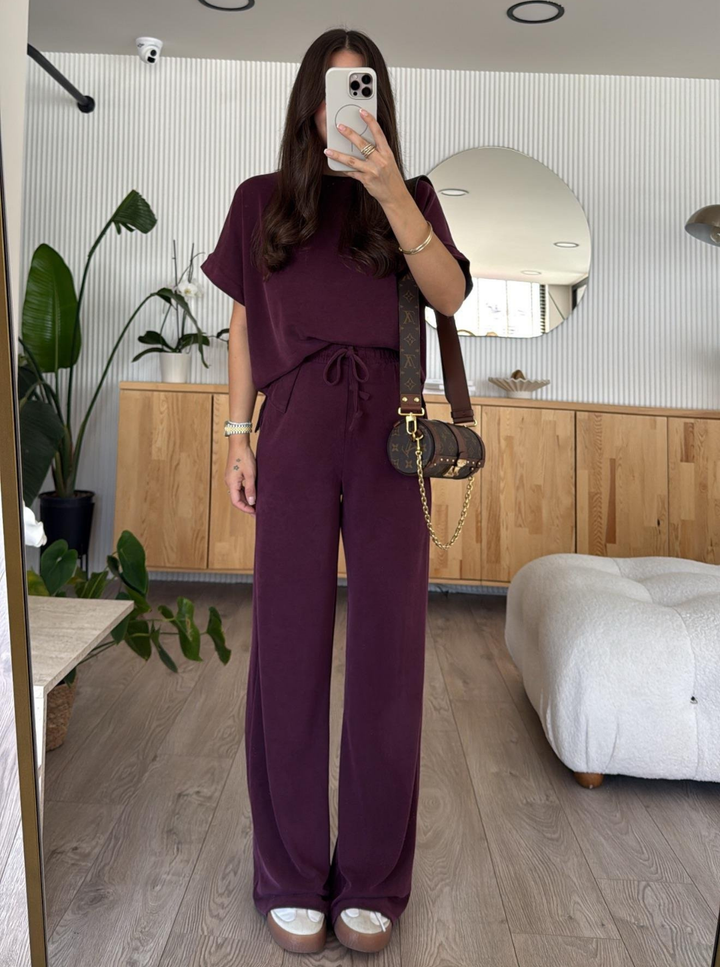 Laura Suit