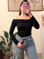 Jasmine off shoulder