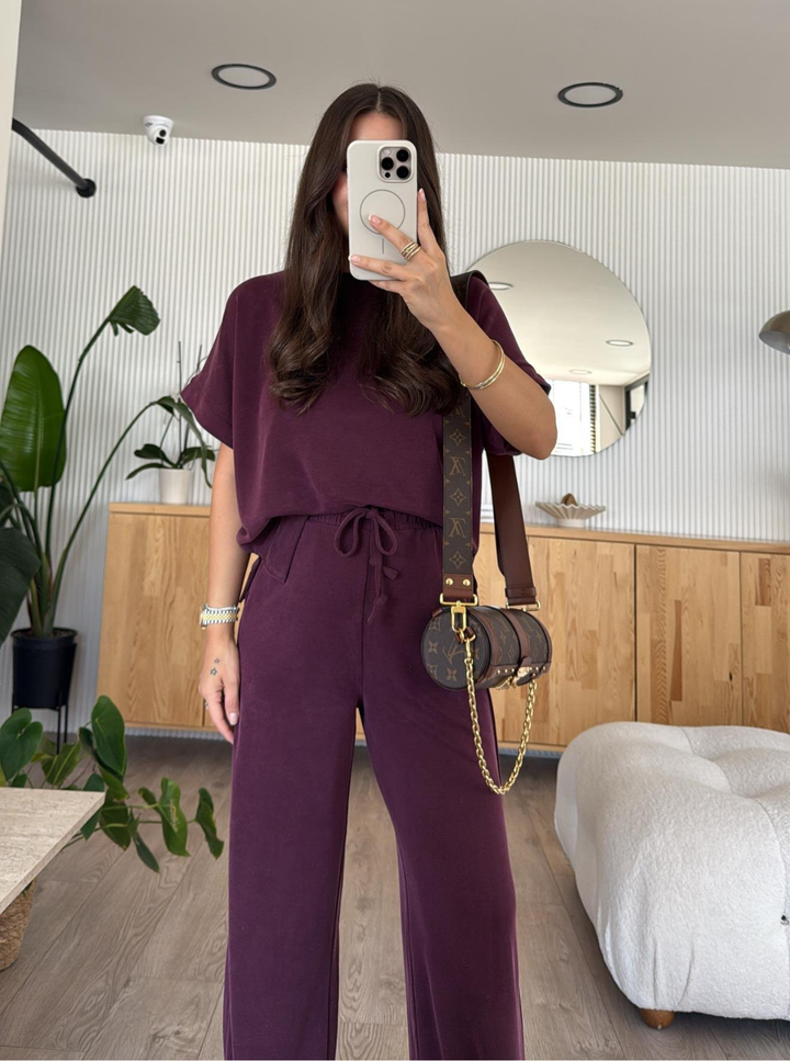 Laura Suit