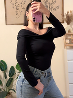 Jasmine off shoulder