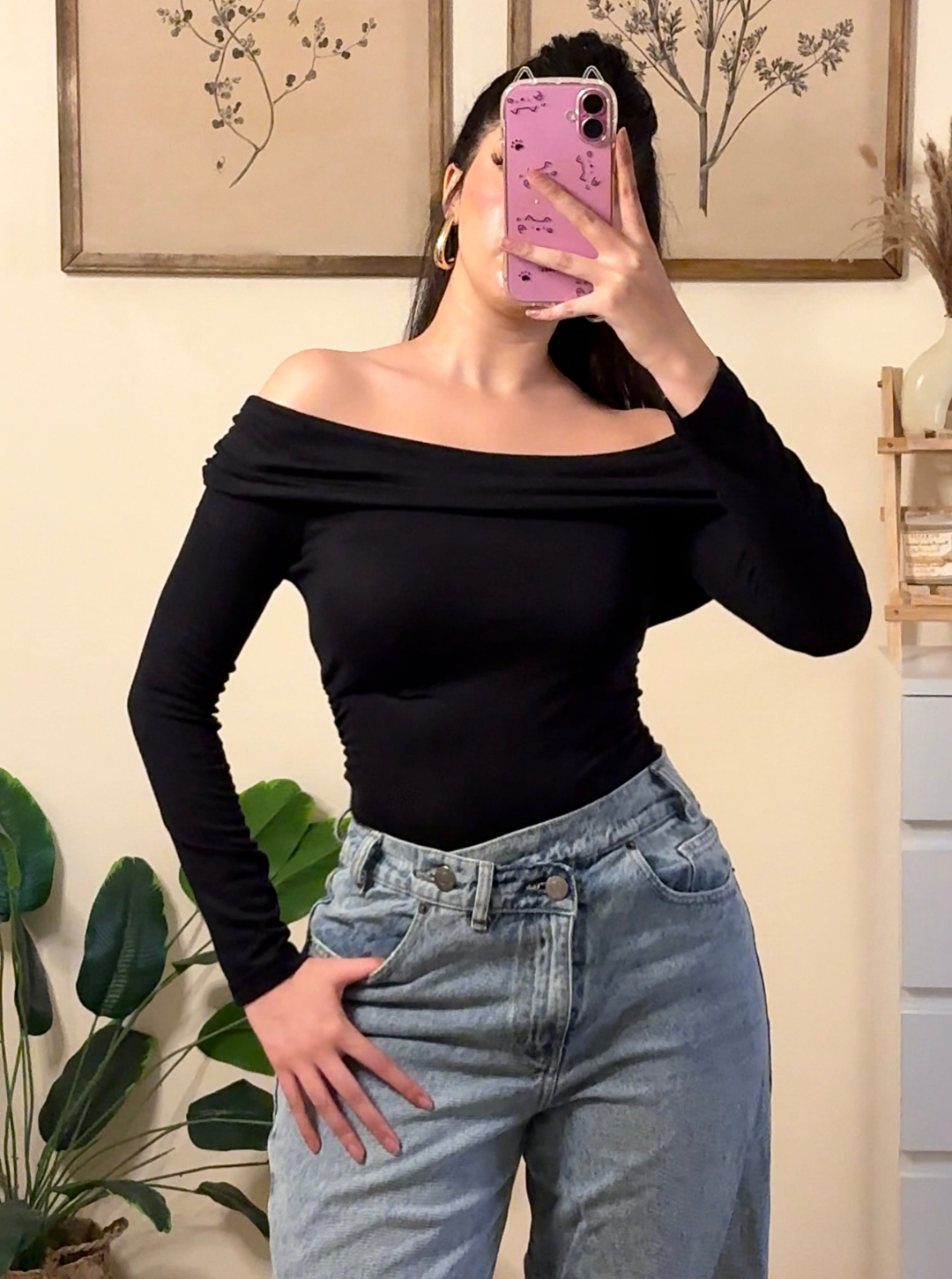 Jasmine off shoulder