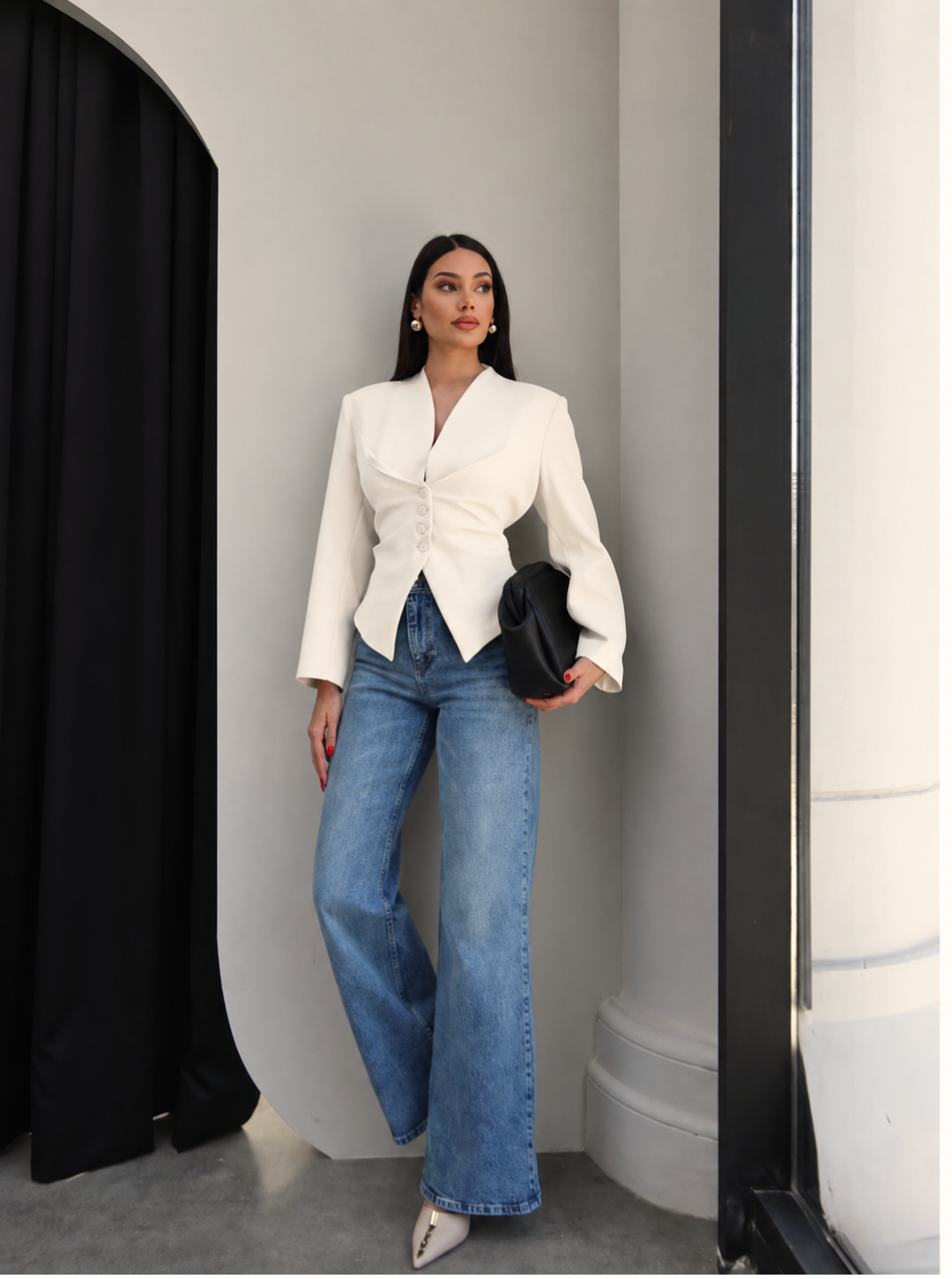 Curve Cut Blazer