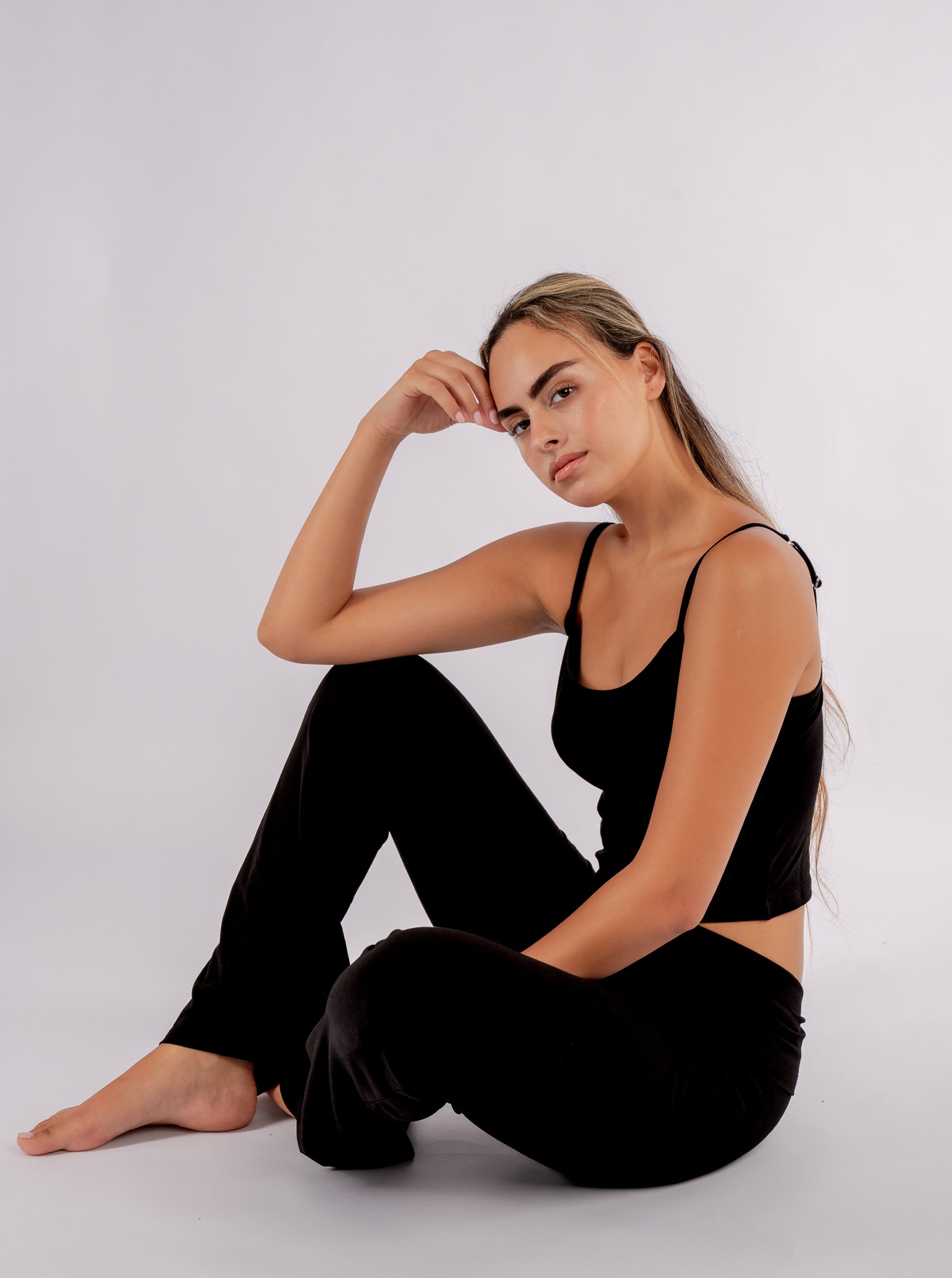 Minimal Lounge Set