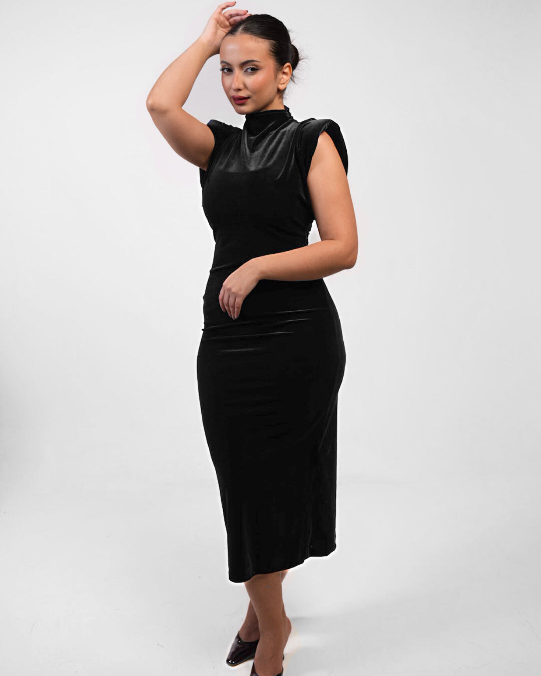 Monore Black Velvet Dress